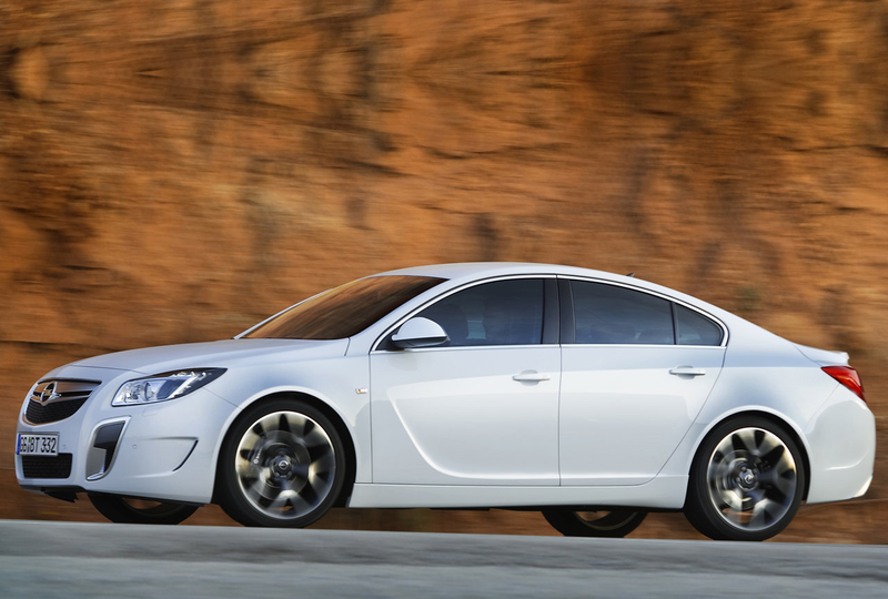 Illustration for article titled 2010 Opel Insignia OPC, Vauxhall VXR Gunning For Audi S4